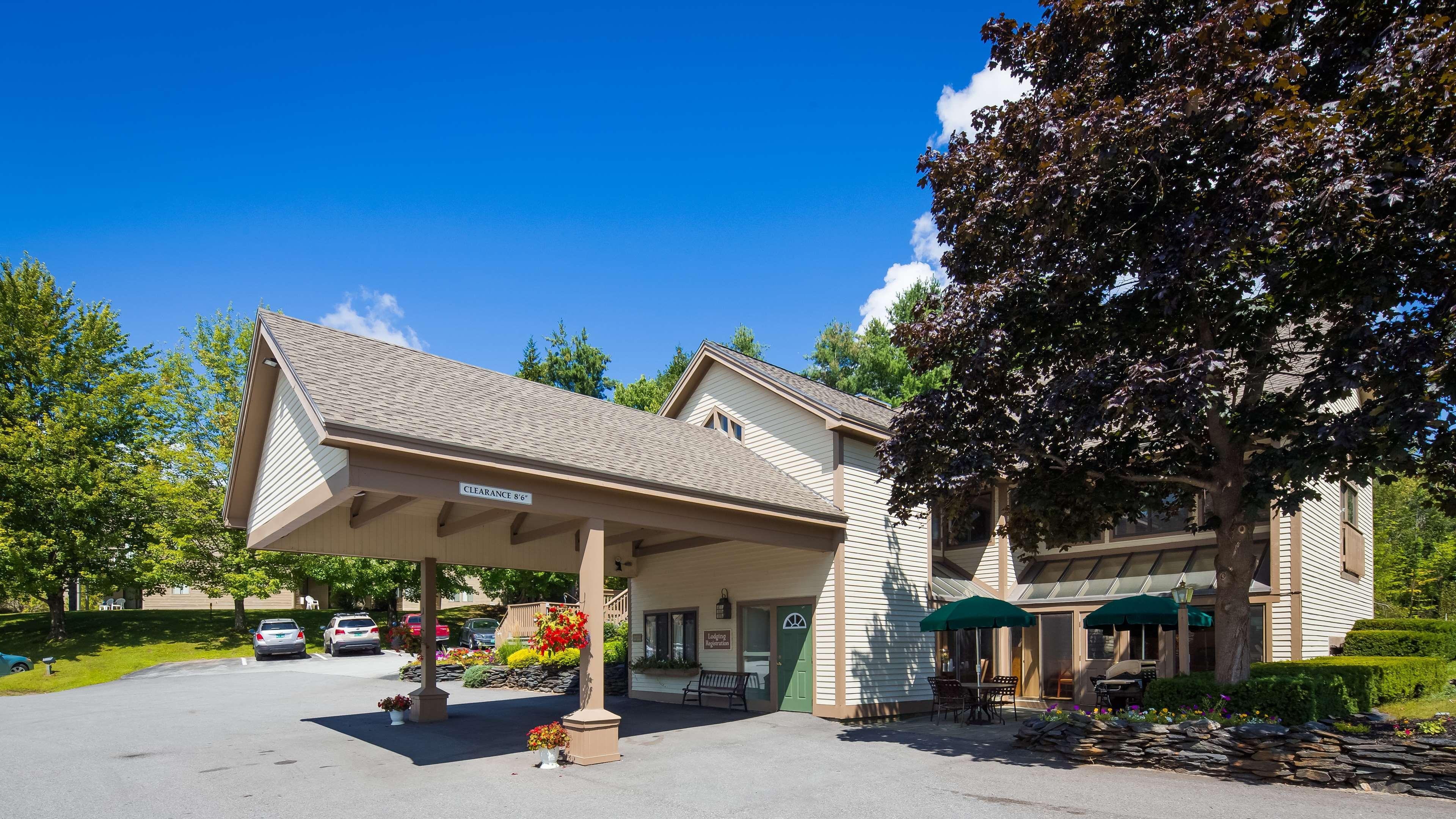 Best Western Inn & Suites Rutland-Killington Exterior photo