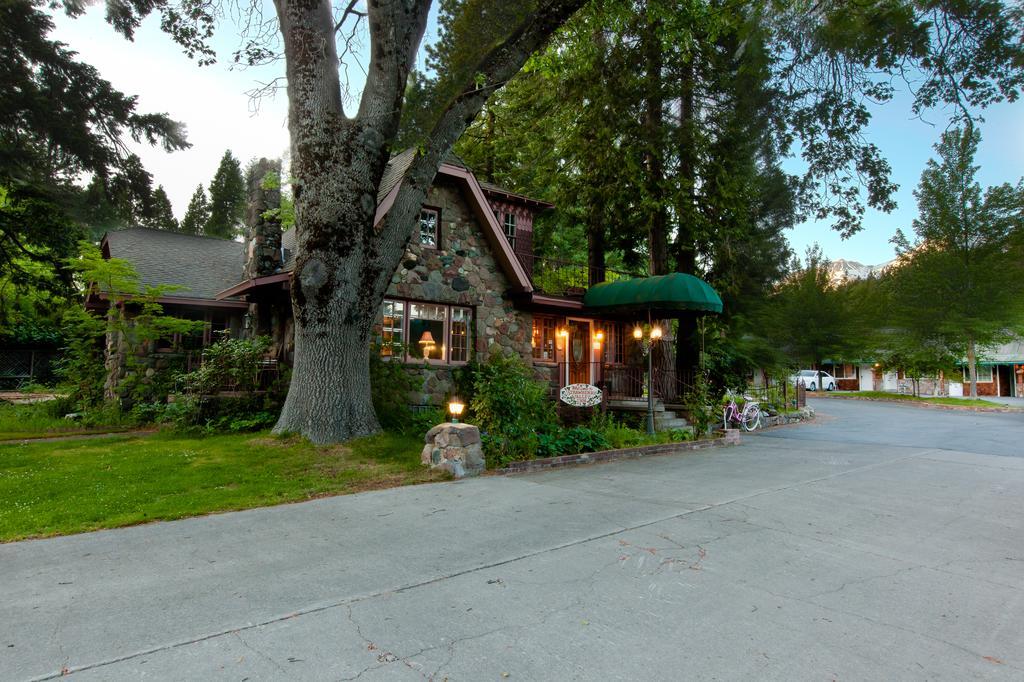 Strawberry Valley Inn Mount Shasta Exterior photo