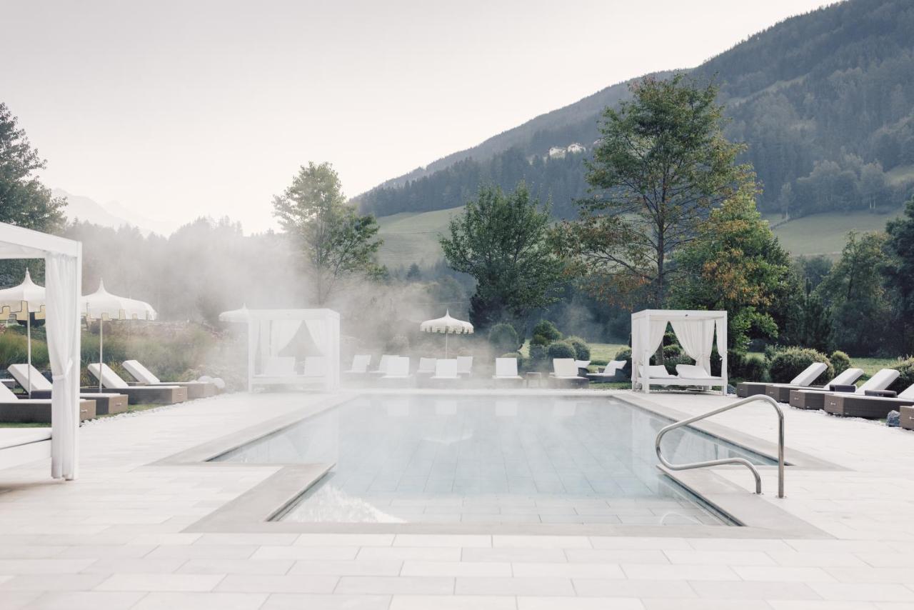Alpenpalace Luxury Hideaway & Spa Retreat Lutago Exterior photo