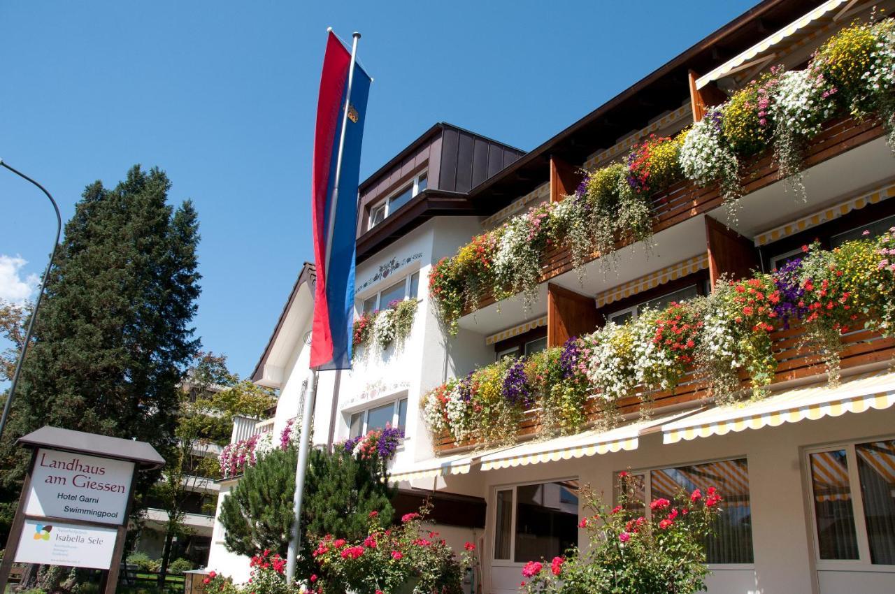 Landhaus Am Giessen Hotel Vaduz Exterior photo