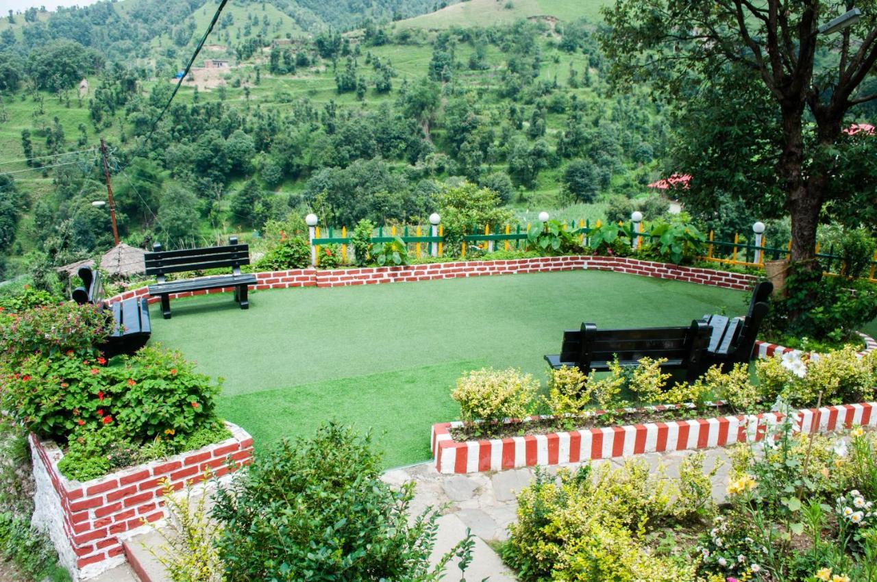 Oakwood Hamlet Resort Shimla Exterior photo