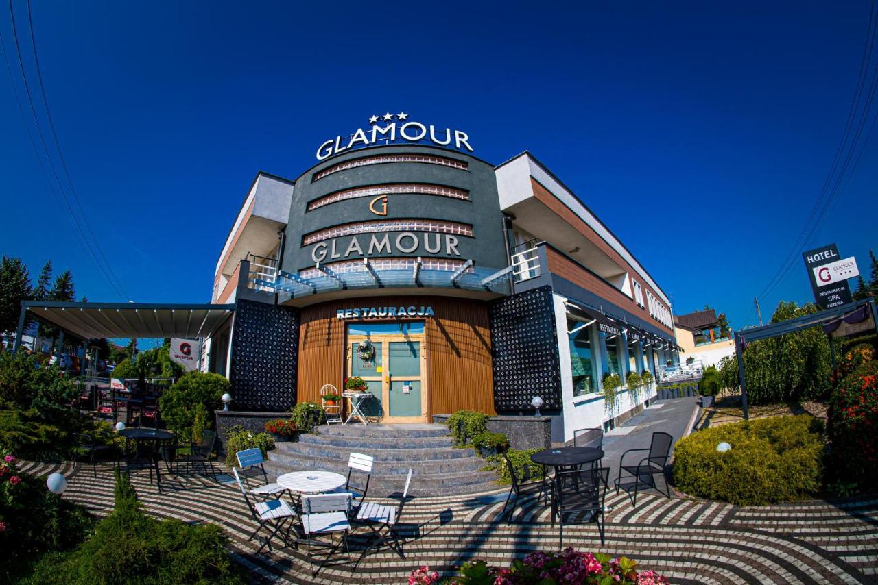 Glamour - Restaurant & Spa Przezmierowo Exterior photo