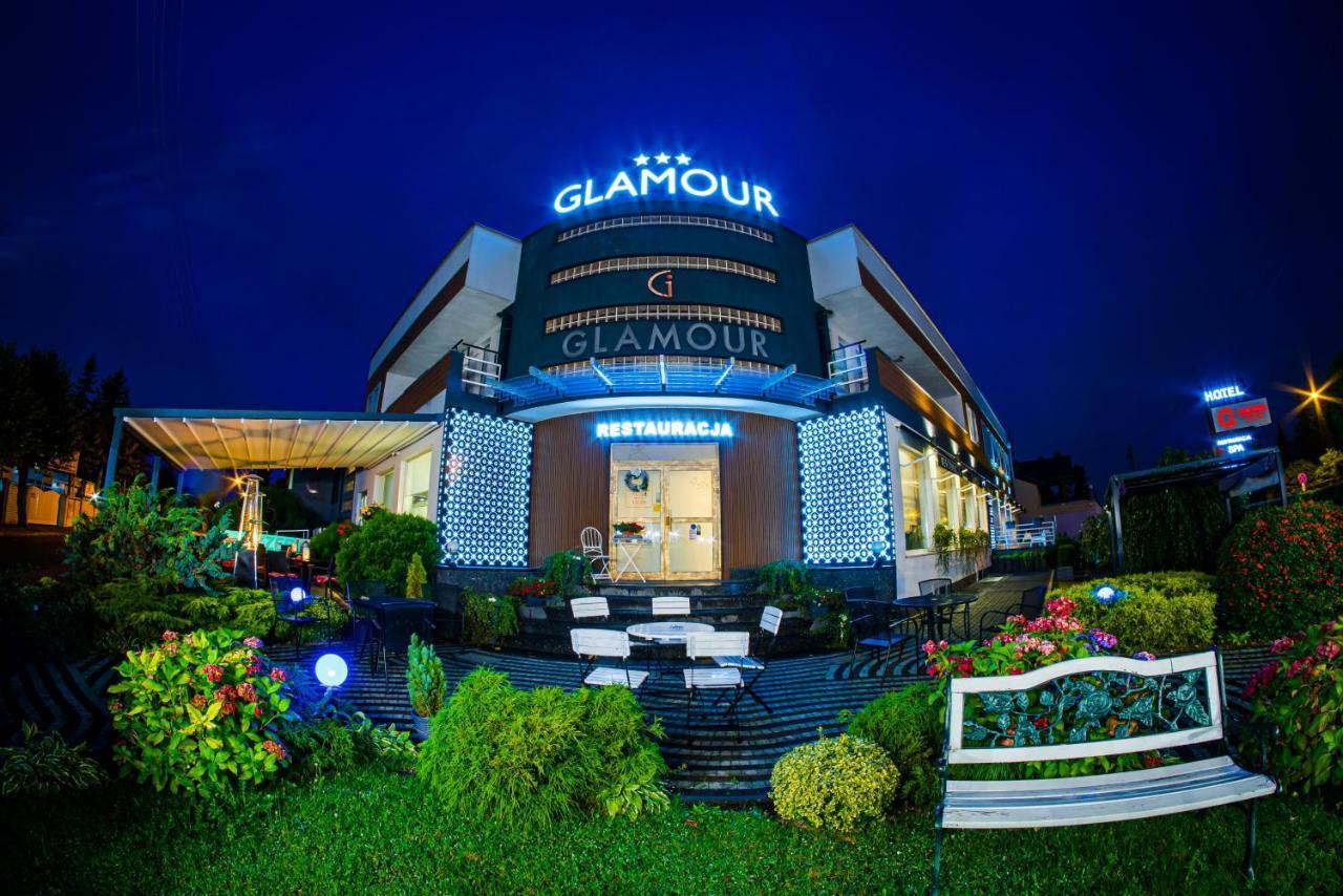 Glamour - Restaurant & Spa Przezmierowo Exterior photo
