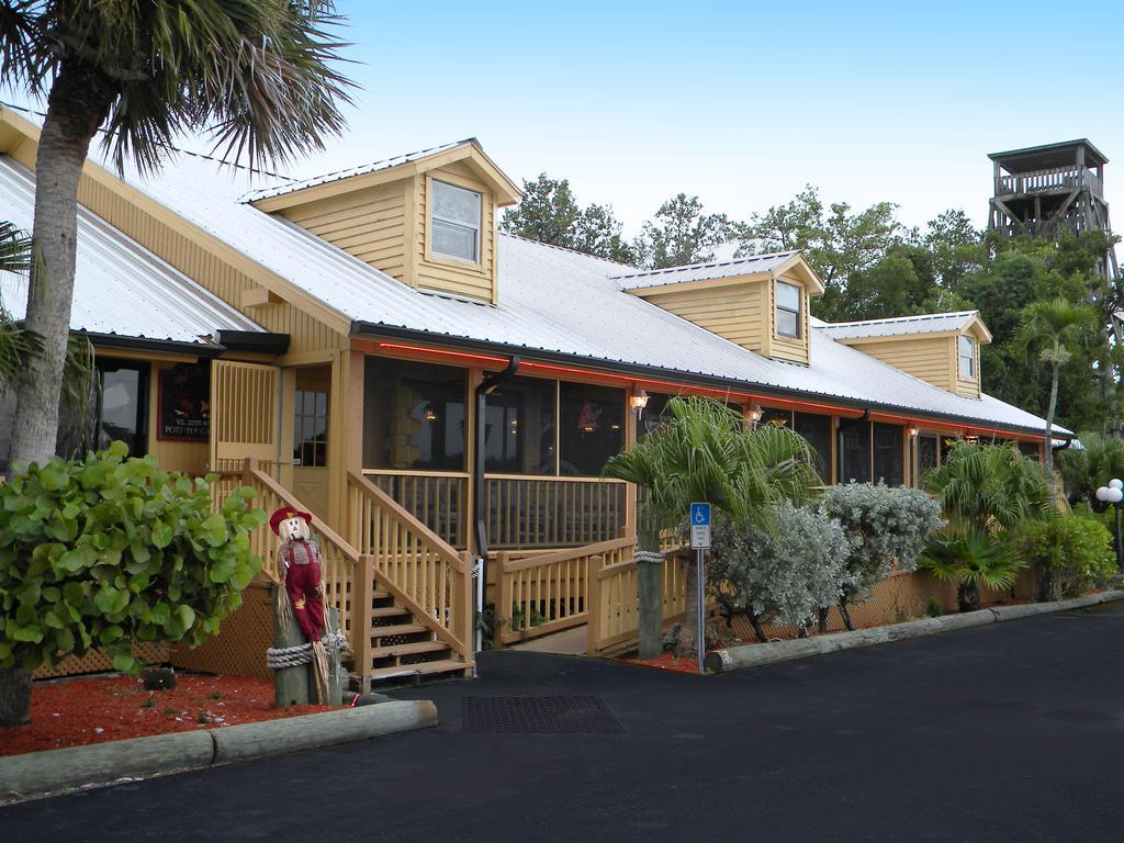 Glades Haven Cozy Cabins Hotel Everglades City Exterior photo