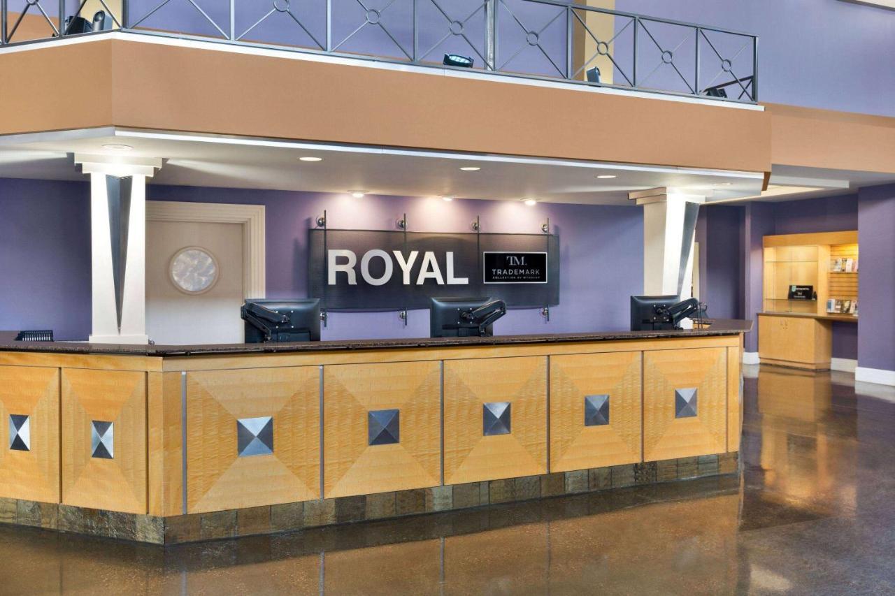 Royal Hotel Edmonton Airport Trademark Collection By Wyndham Leduc Exterior photo