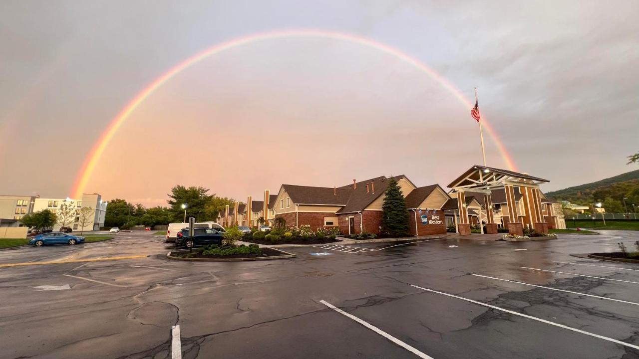 Best Western Fishkill Inn & Suites Exterior photo