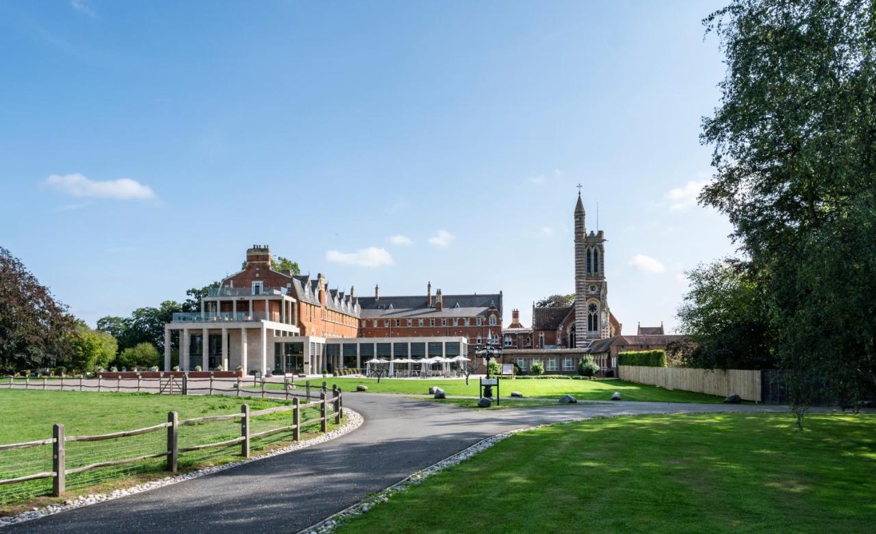Stanbrook Abbey Hotel, Worcester Exterior photo