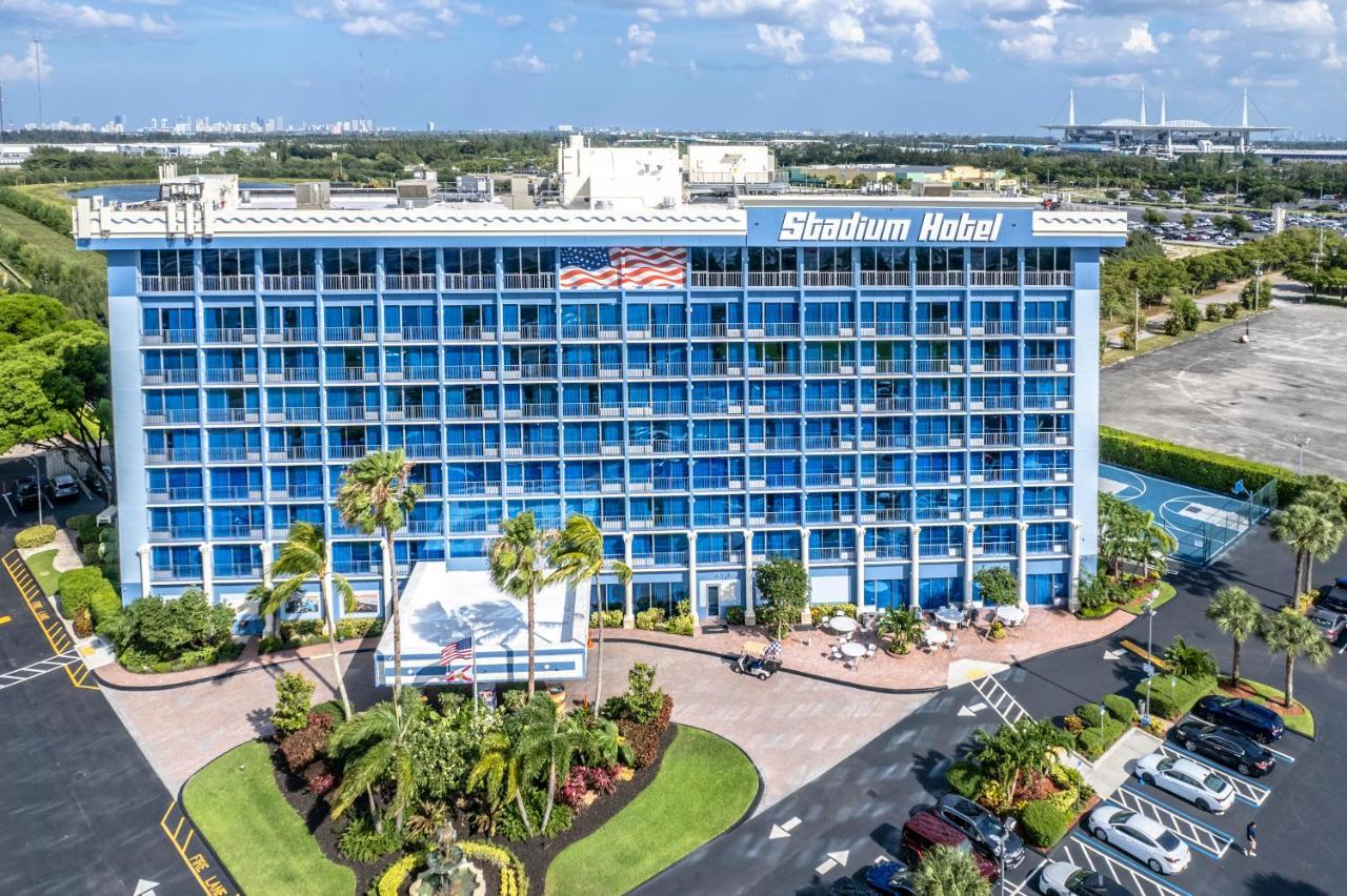 Stadium Hotel Miami Gardens Exterior photo