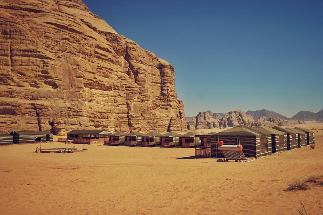 Salman Zwaidh Camp Hotel Wadi Rum Exterior photo