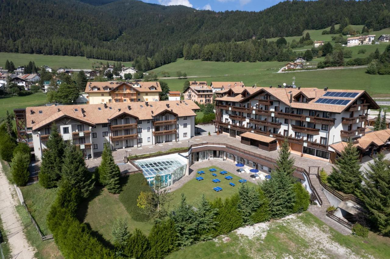 Golf Hotel Folgaria Exterior photo