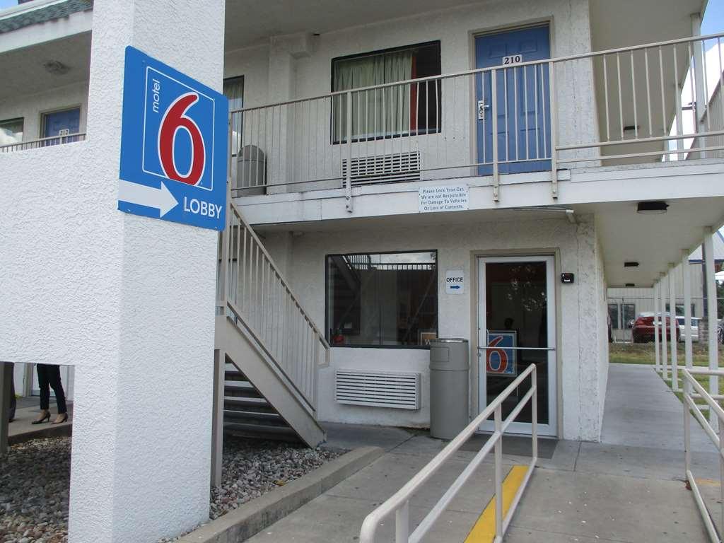 Motel 6-Swift Current, Sk Exterior photo