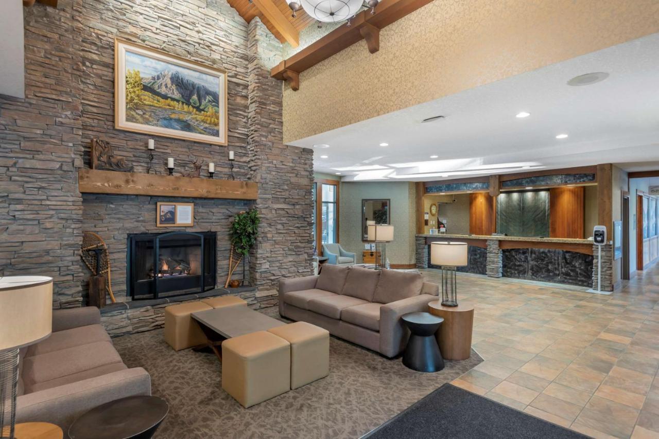 Best Western Plus Fernie Mountain Lodge Exterior photo