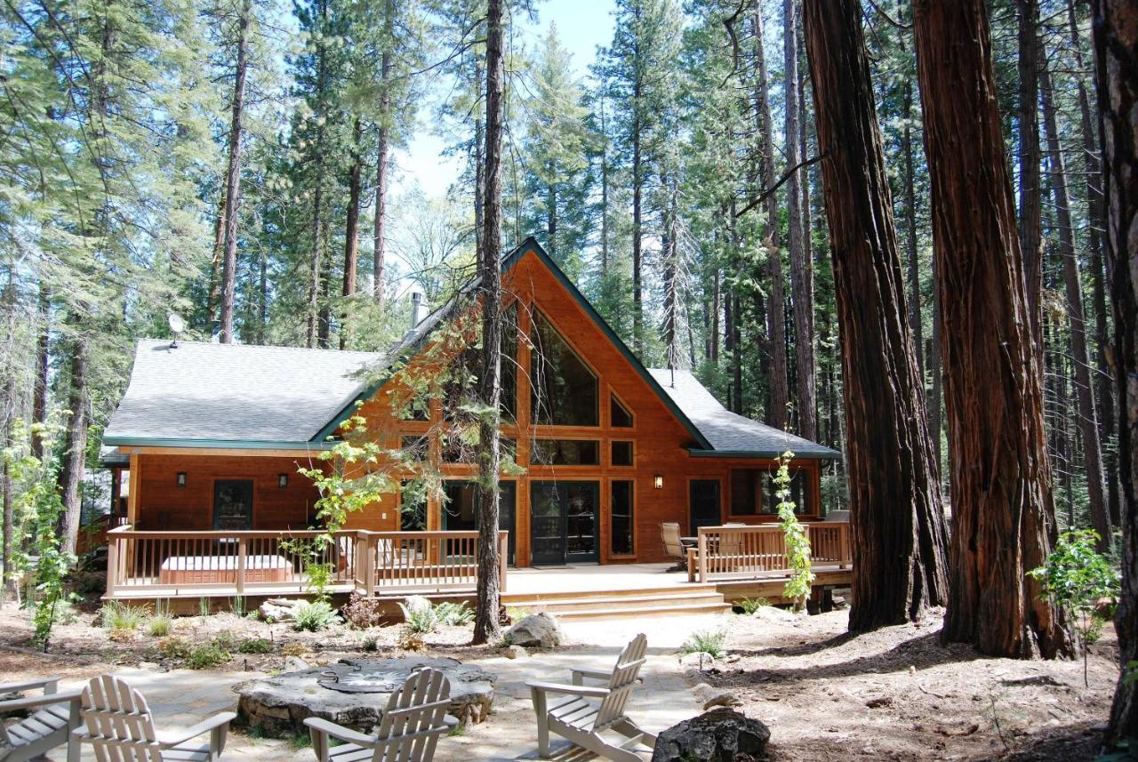 Evergreen Lodge At Yosemite Groveland Exterior photo