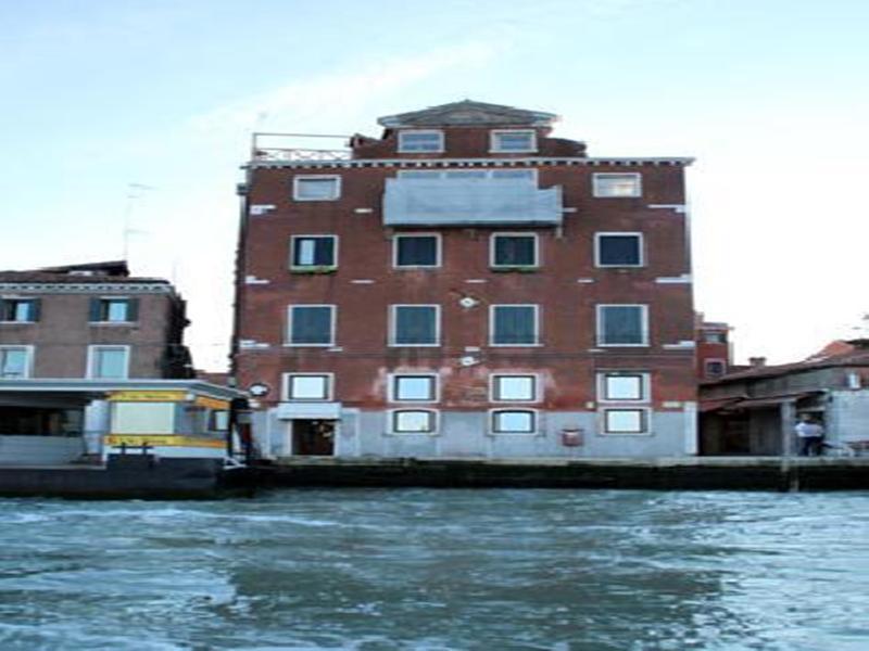 Vecellio Hotel Venice Exterior photo