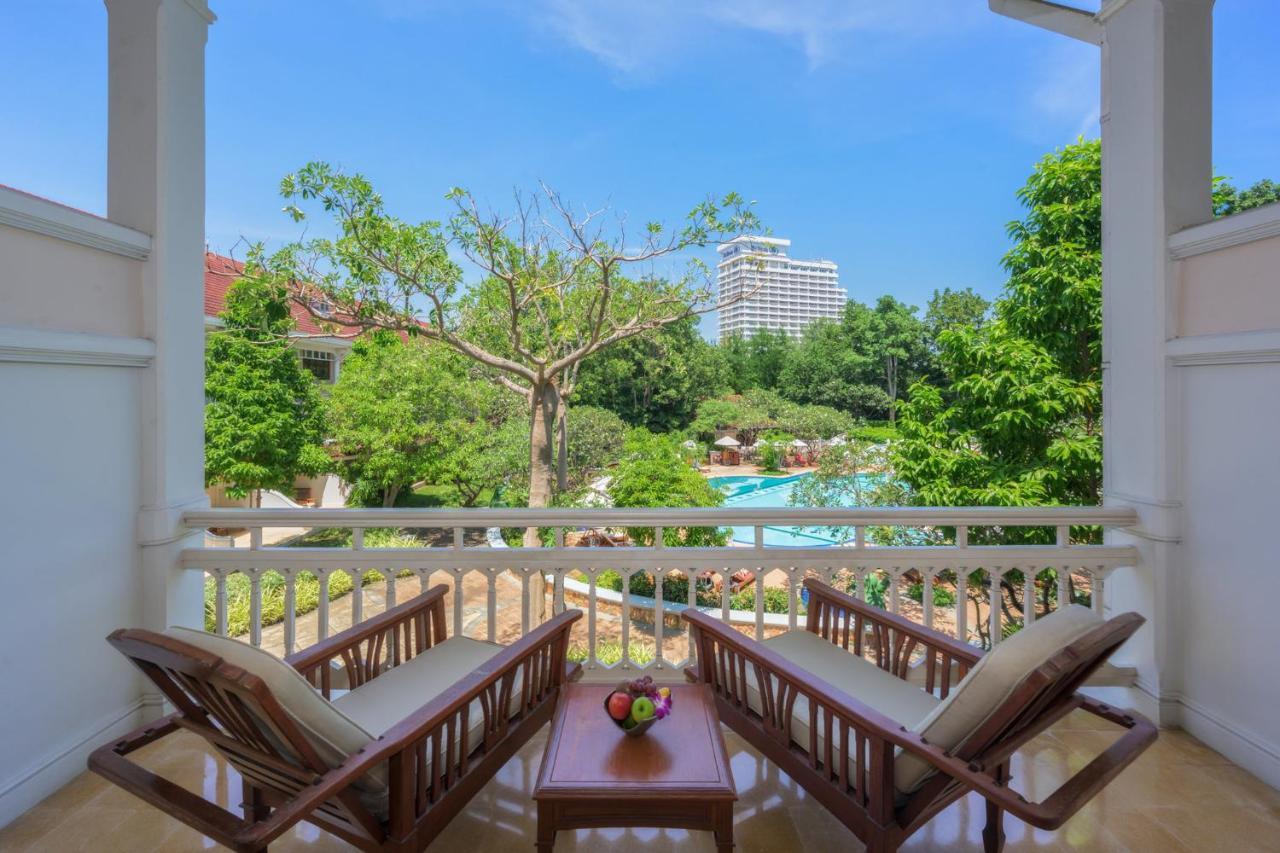 Centara Grand Beach Resort & Villas Hua Hin Exterior photo