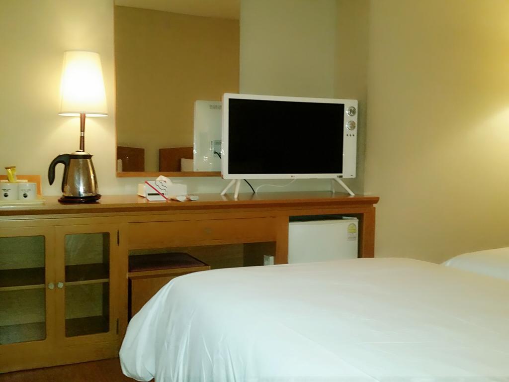 Daedong Hotel Jeju Room photo