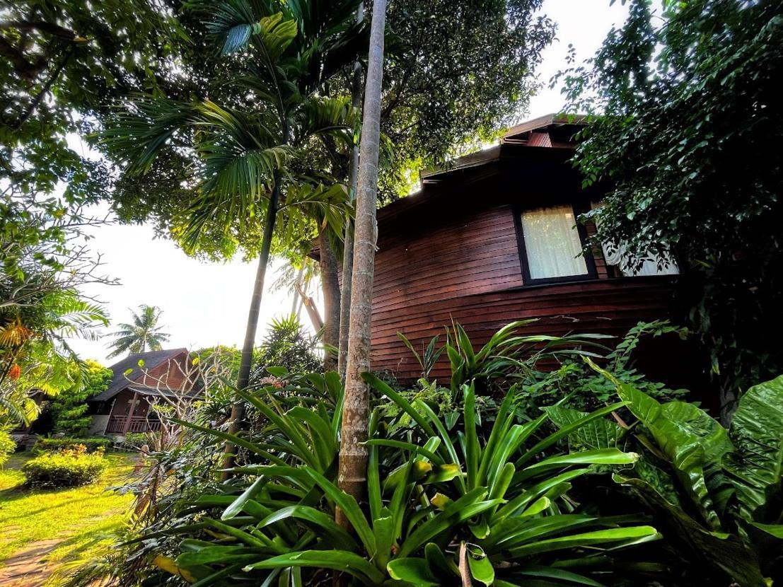 Green Papaya Beach Resort, Koh Phangan Salad Beach Exterior photo