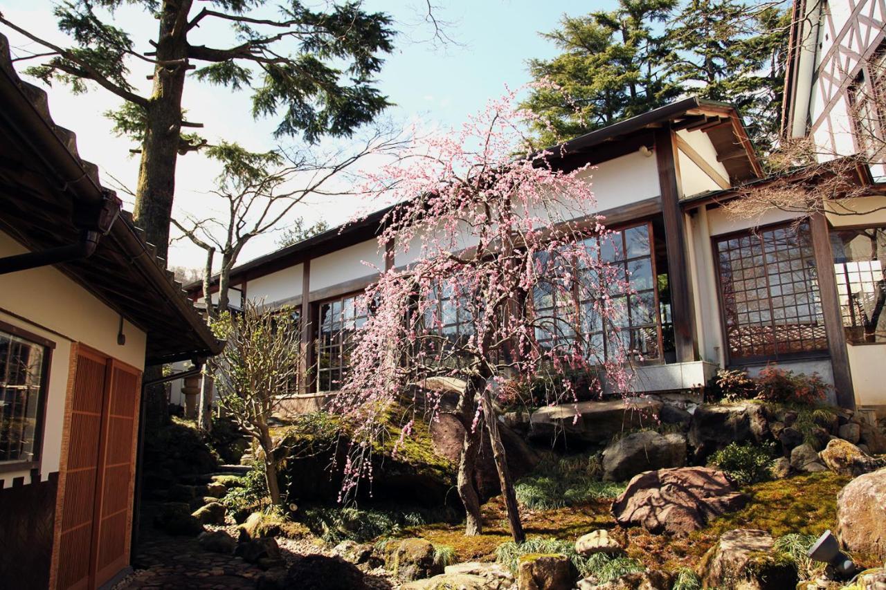 Gora Kadan Hotel Hakone Exterior photo
