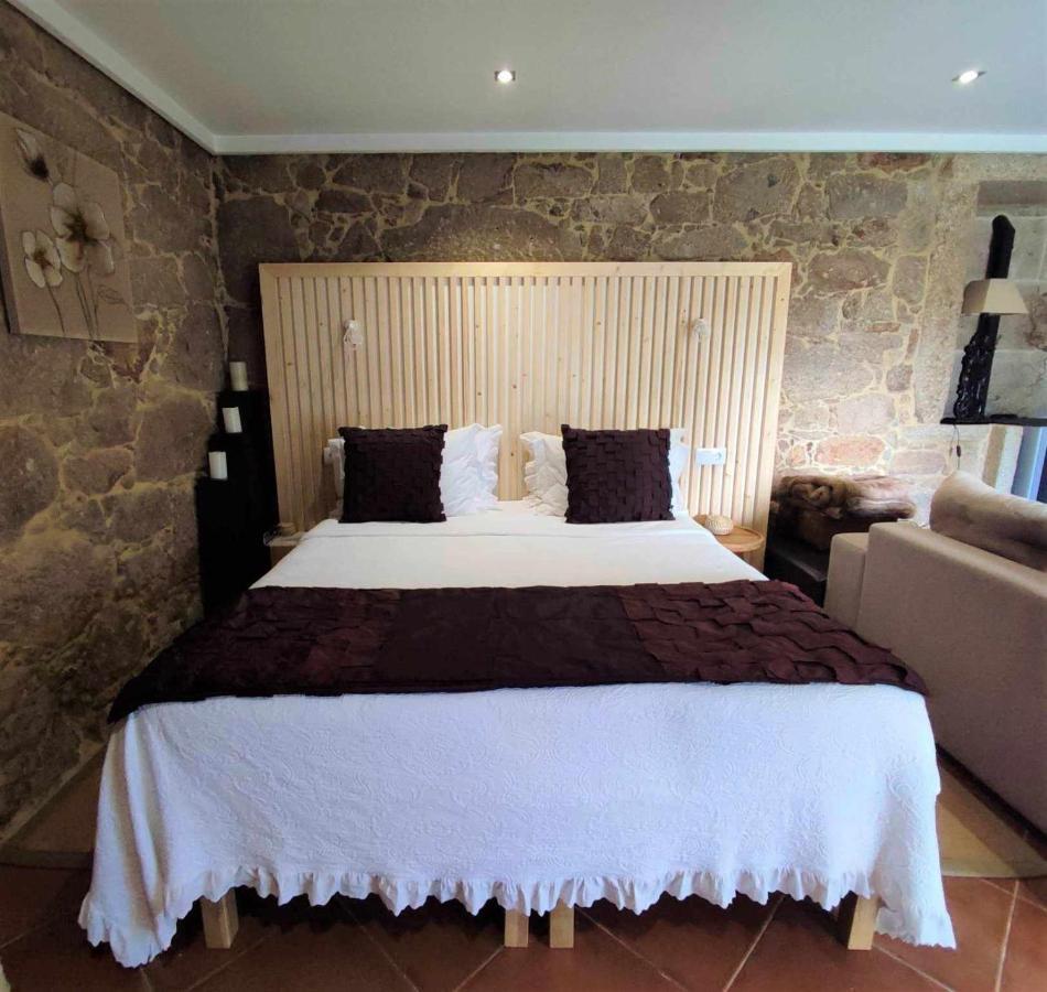 Casas Casal Do Carvalhal - Agroturismo Guest House Amares Exterior photo