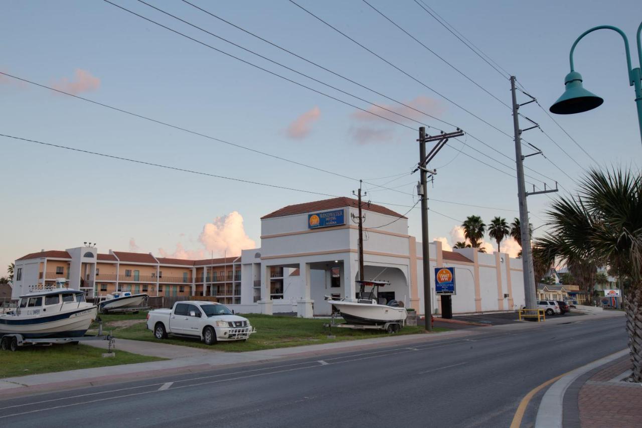 Windwater Hotel And Marina South Padre Island Exterior photo