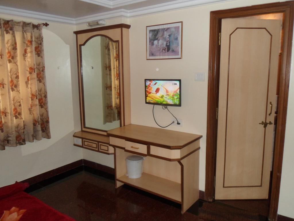 Hotel Mann Palace Mahabaleshwar Room photo