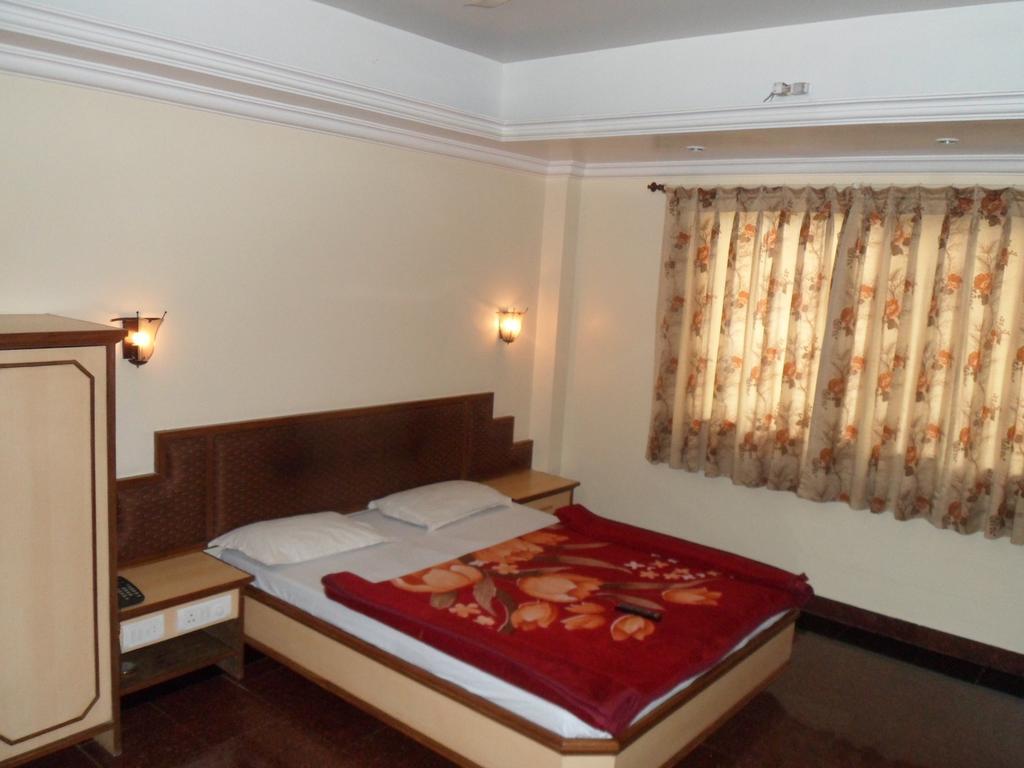 Hotel Mann Palace Mahabaleshwar Room photo