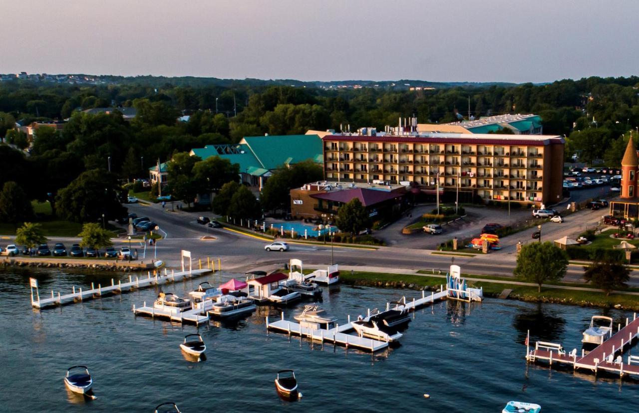 Harbor Shores On Lake Geneva Exterior photo