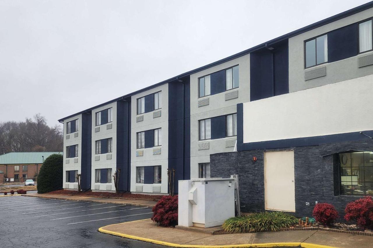 Surestay Plus By Best Western Spartanburg Southwest Exterior photo