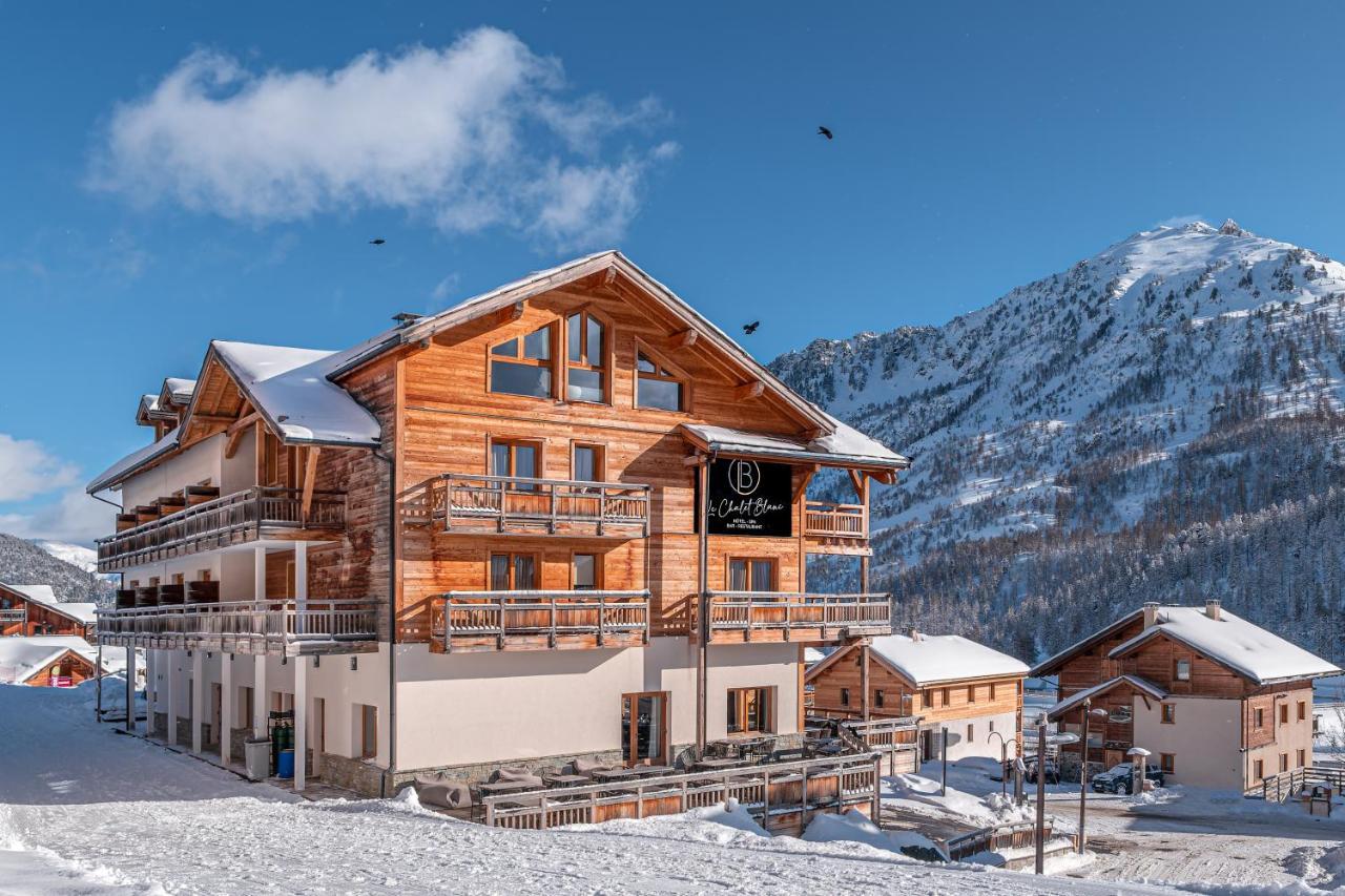 Le Chalet Blanc Hotel & Spa Montgenevre Exterior photo