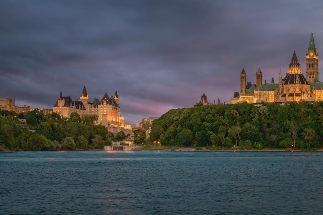 Fairmont Chateau Laurier Ottawa Exterior photo