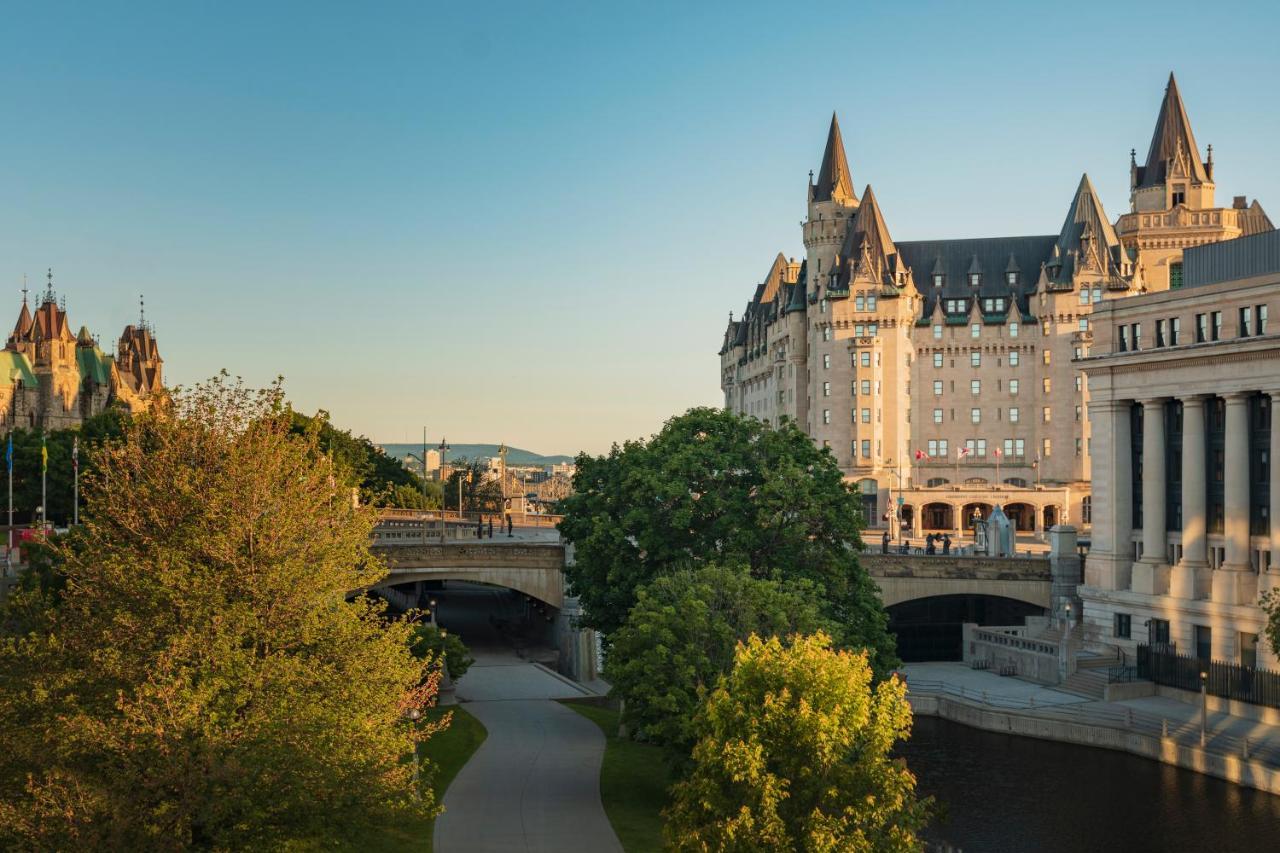 Fairmont Chateau Laurier Ottawa Exterior photo