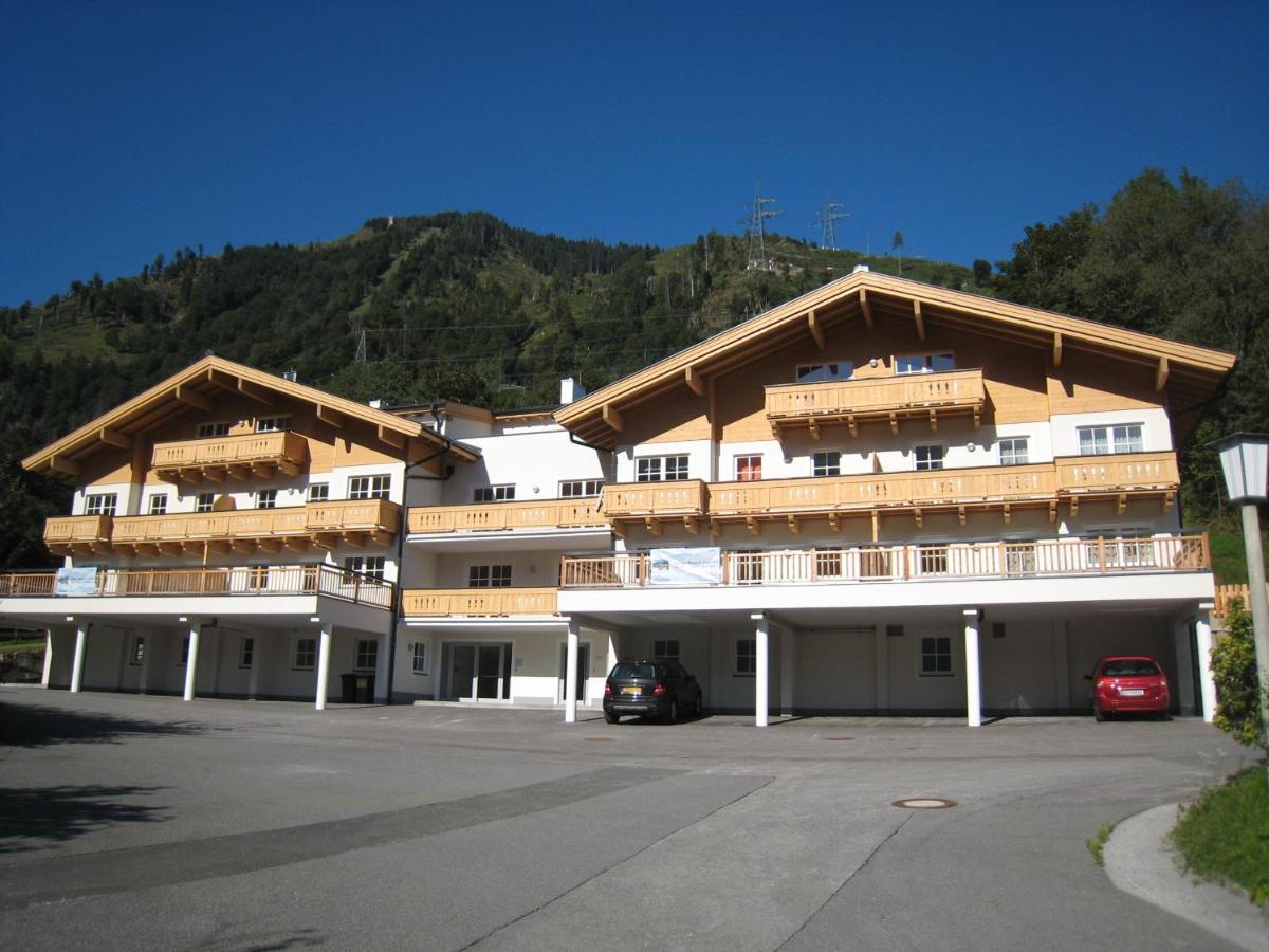 Alpine Resort By Alpin Rentals Kaprun Exterior photo