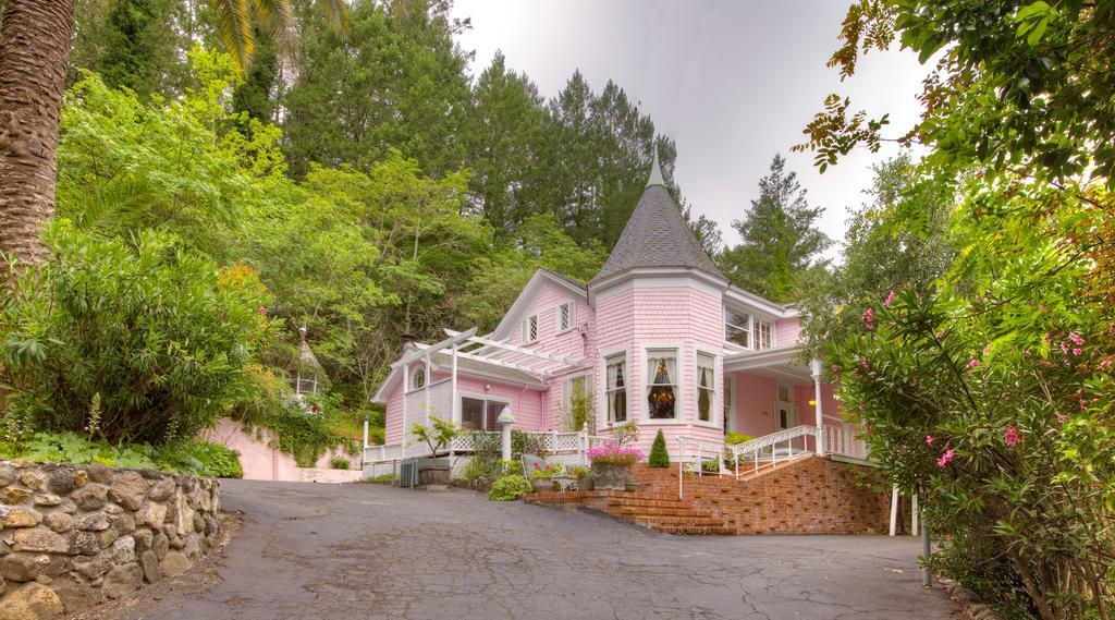 The Pink Mansion Bed & Breakfast Calistoga Exterior photo