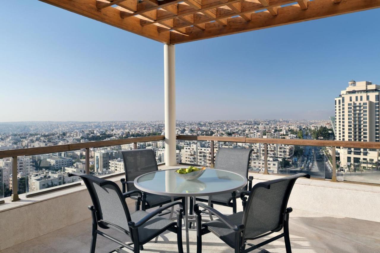 Sheraton Amman Al Nabil Hotel Exterior photo