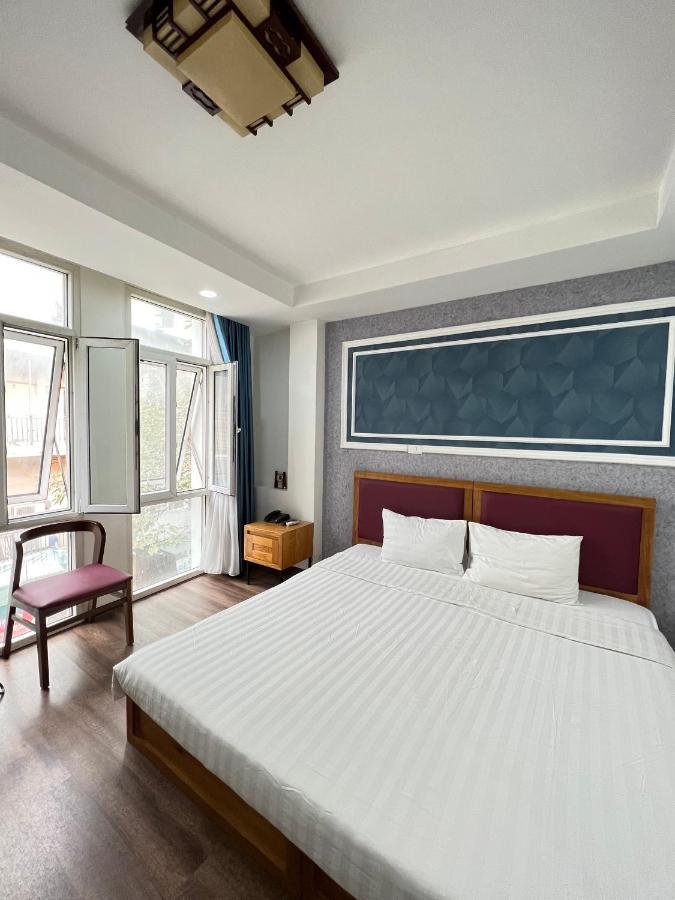 Holiday Suites Hotel & Spa Hanoi Exterior photo