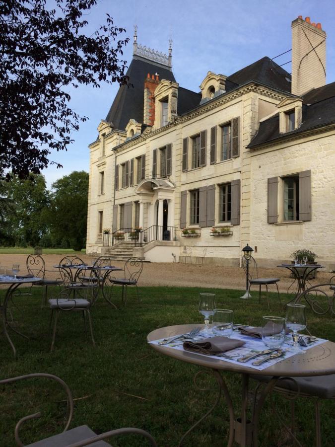 Chateau De La Coutanciere - Hotel & Restaurant Brain-sur-Allonnes Exterior photo