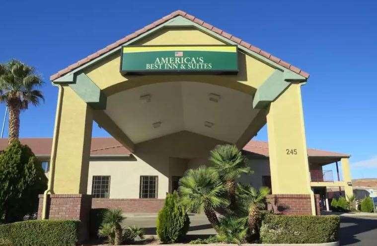 America'S Best Inn & Suites Saint George Exterior photo