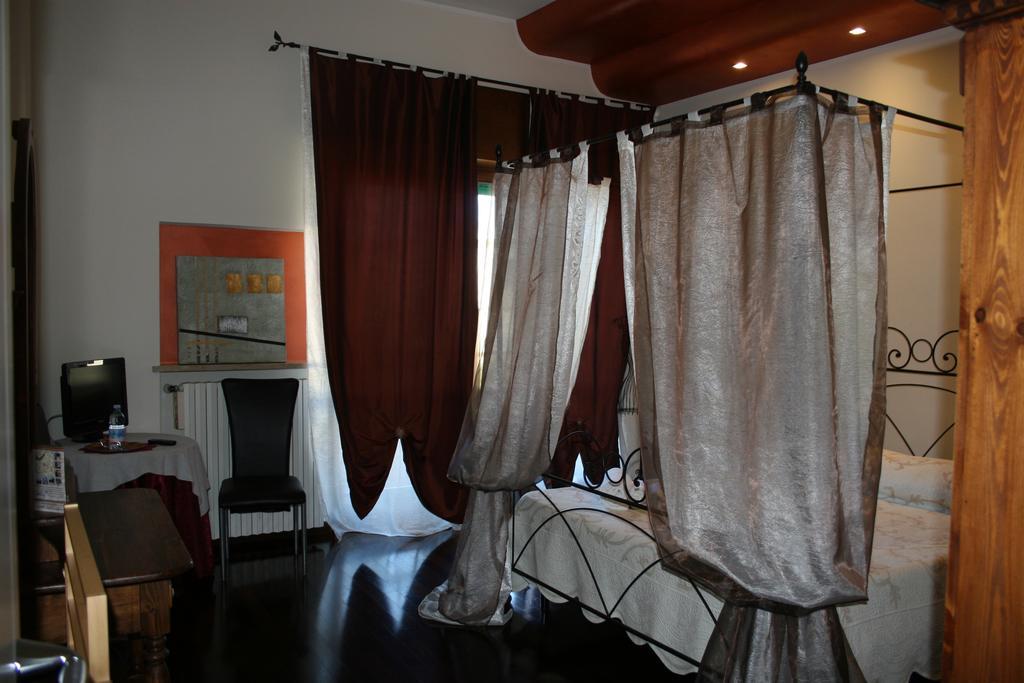 La Boheme Bed & Breakfast Verona Room photo