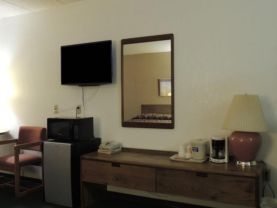 America'S Stay Inn Stewartville Room photo