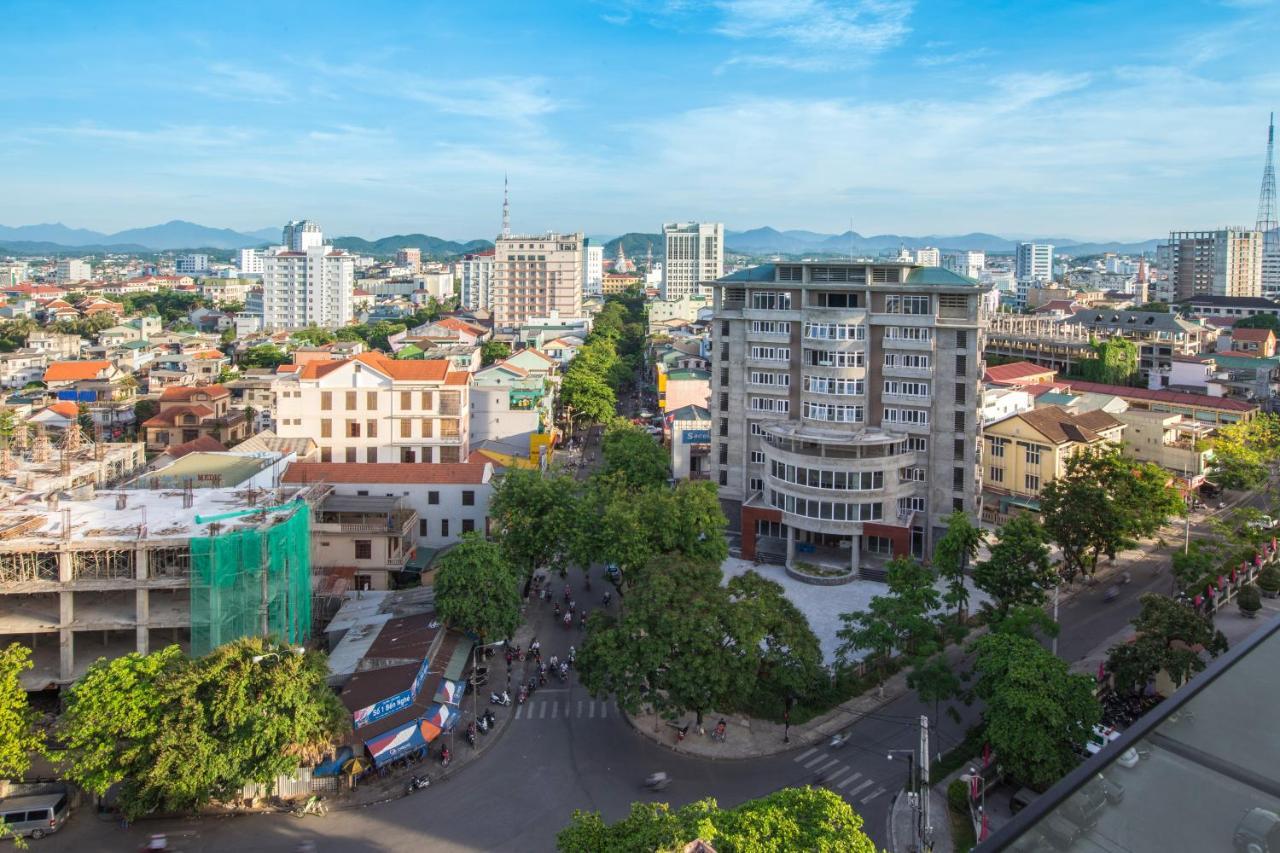 Midtown Hotel Hue Exterior photo