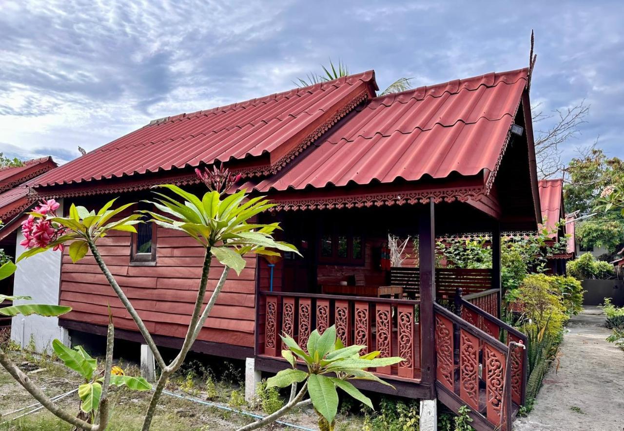 Lipe Power Beach Resort Exterior photo