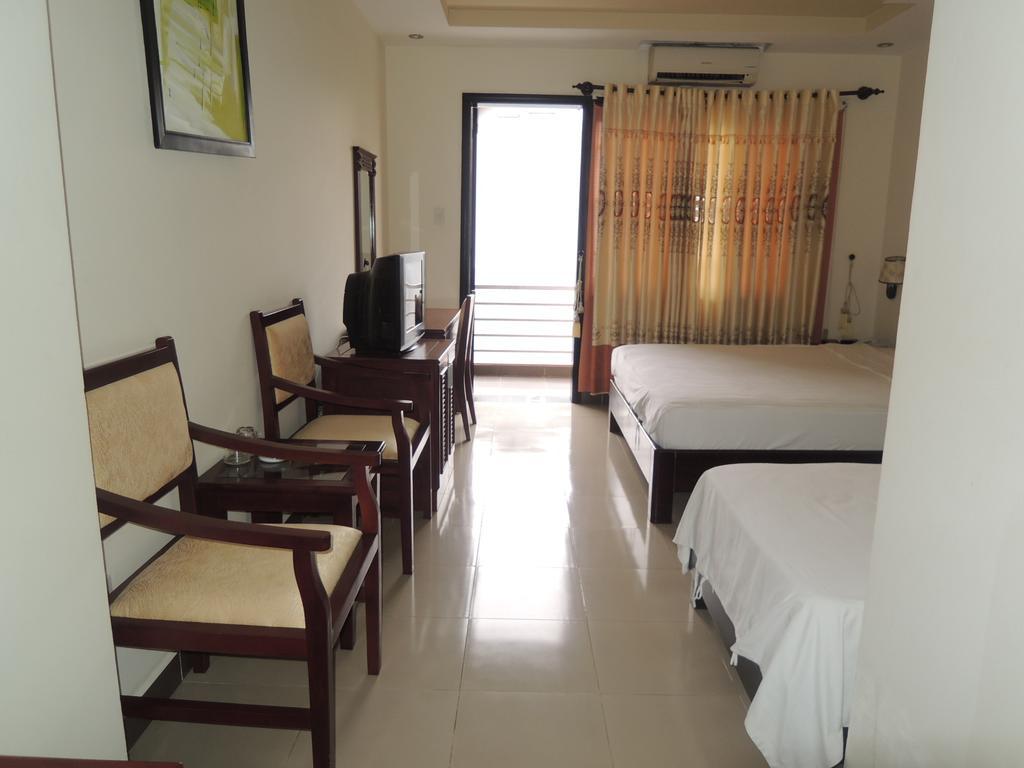 Hoan Kiem Hotel Hue Room photo