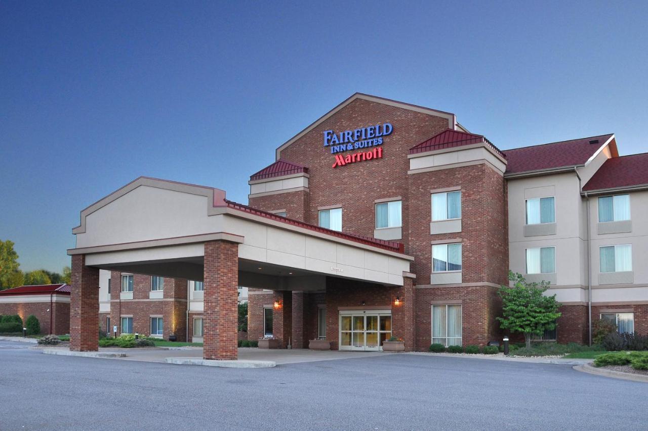 Fairfield Inn & Suites By Marriott Wausau Weston Exterior photo