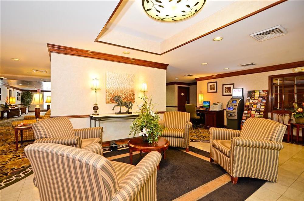 Best Western Louisville East Inn & Suites Interior photo