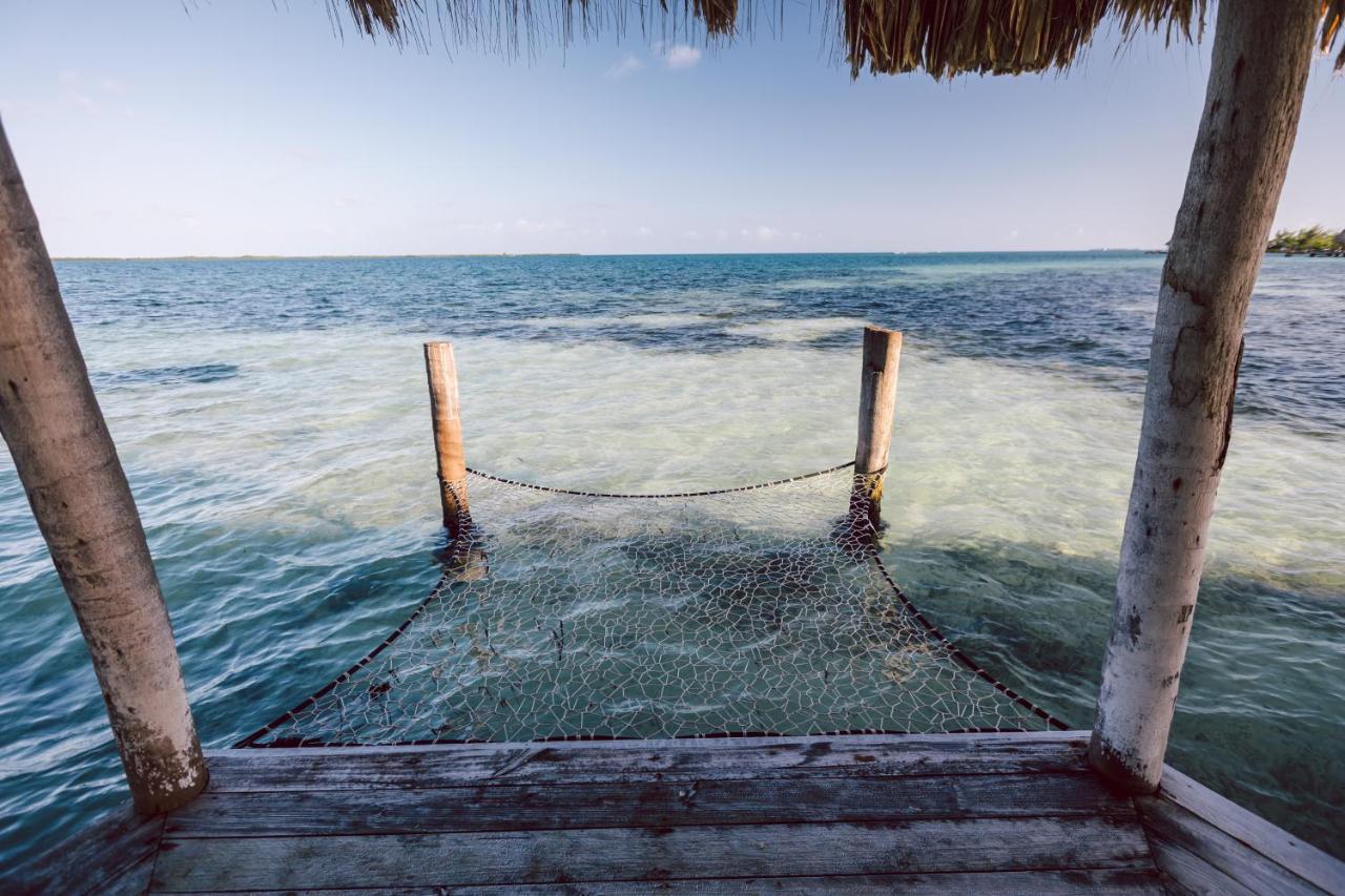 Thatch Caye Resort A Muy'Ono Resort Hopkins Exterior photo