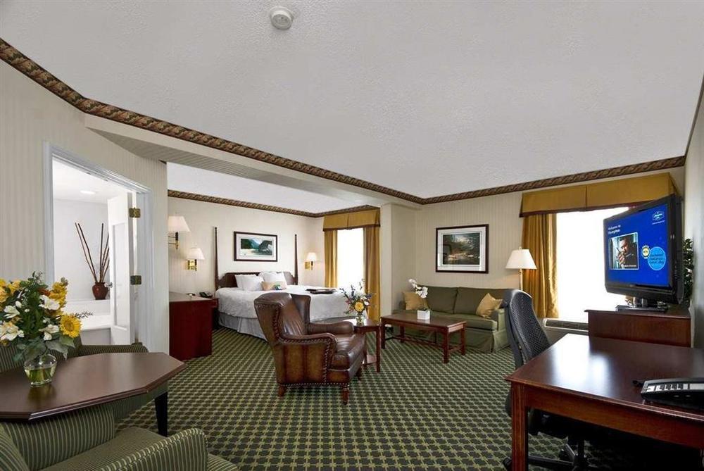 Hampton Inn Christiansburg/Blacksburg Room photo