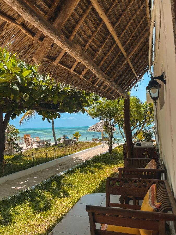 Blue Oyster Hotel Jambiani  Exterior photo