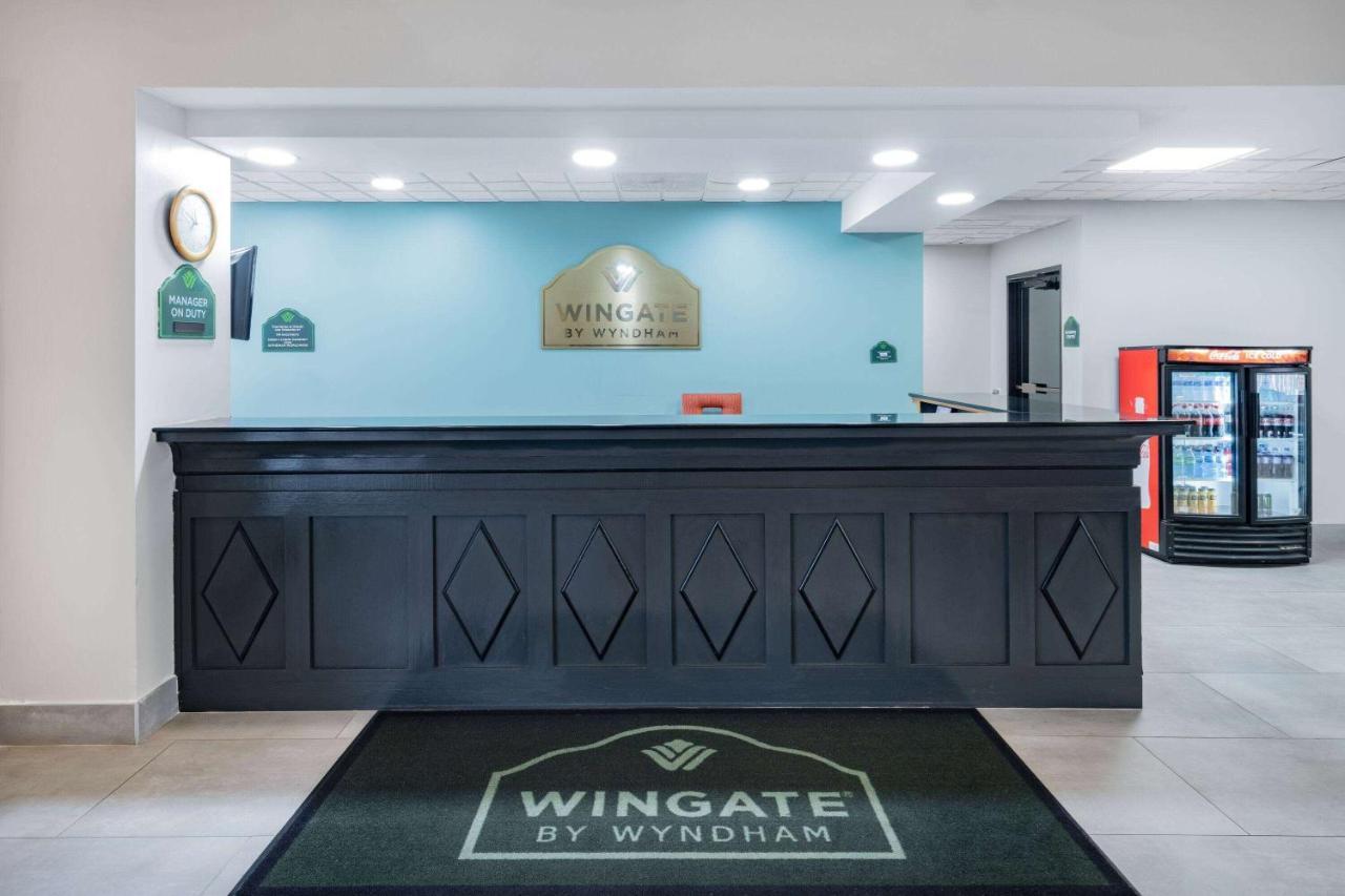 Wingate By Wyndham Atlanta-Duluth Hotel Exterior photo
