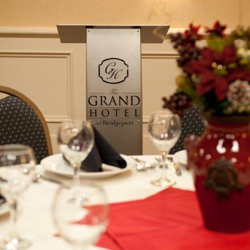 Grand Hotel At Bridgeport Tigard Facilities photo