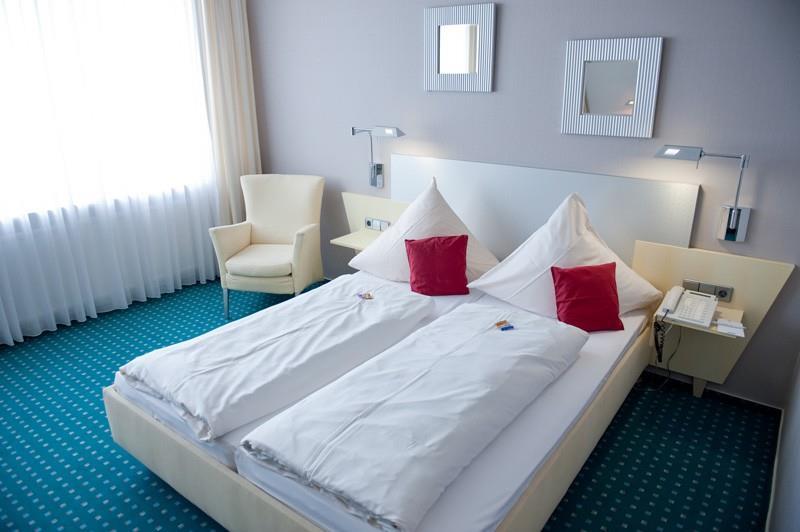 Hotel Central Frankenthal  Room photo